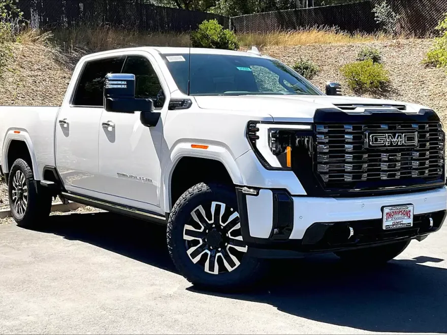 2025 Gmc Sierra 2500 HD Denali Ultimate photo 1