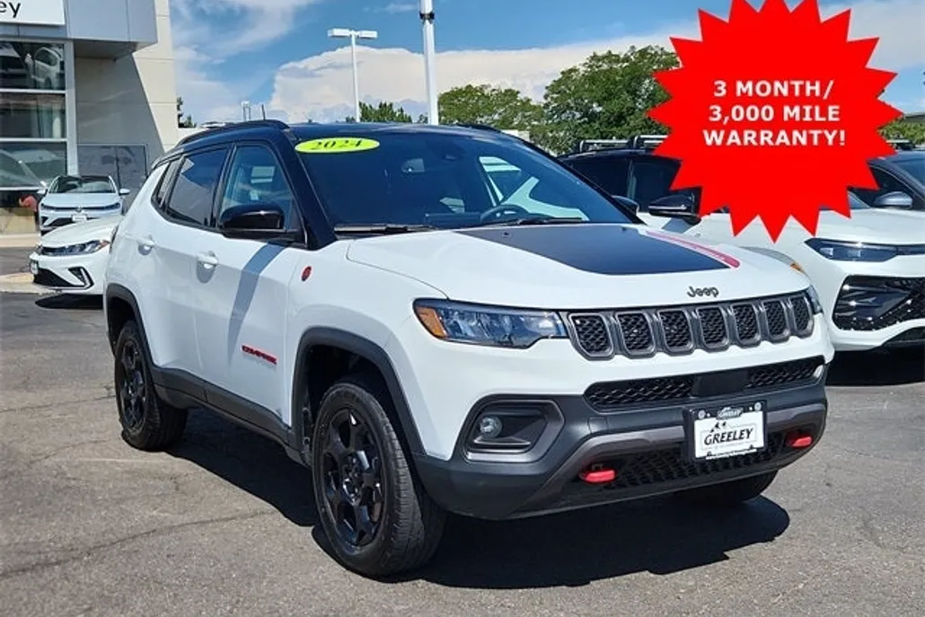 2024 Jeep Compass Trailhawk photo 1