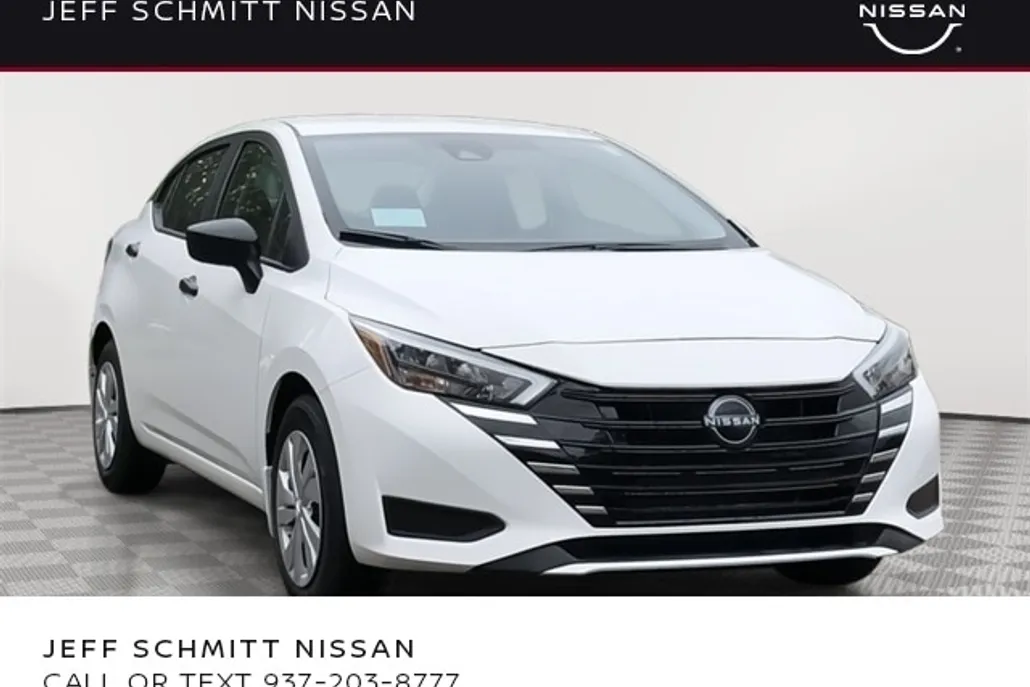 2025 Nissan Versa 1.6 S photo 1