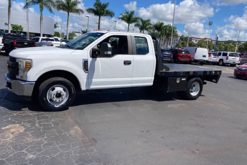 2018 Ford F-350 XL photo 1