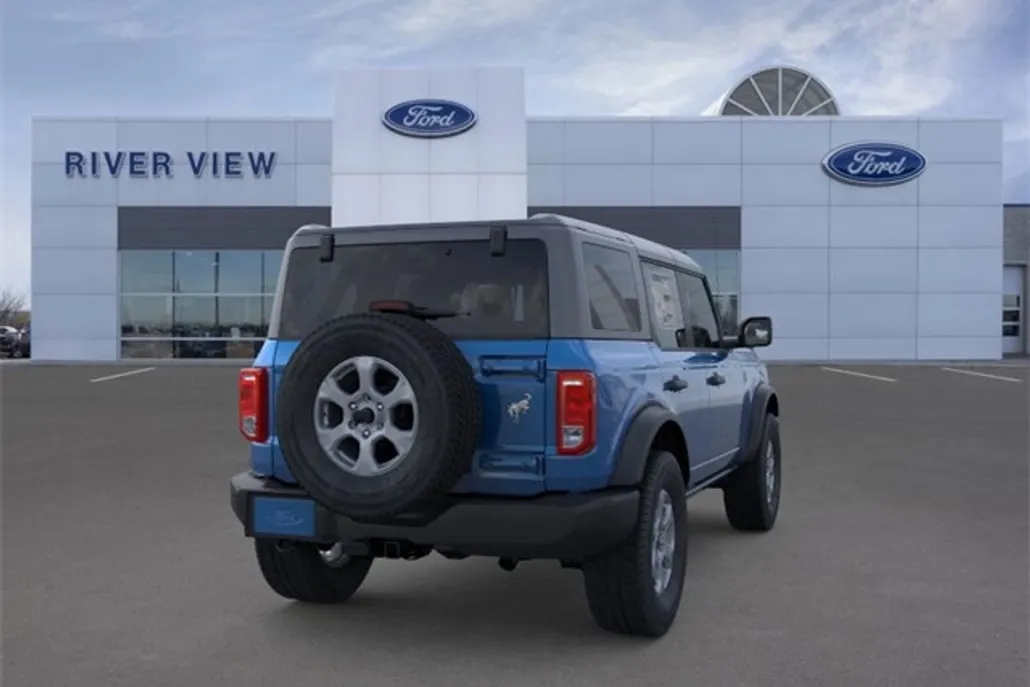2025 Ford Bronco Big Bend photo 1