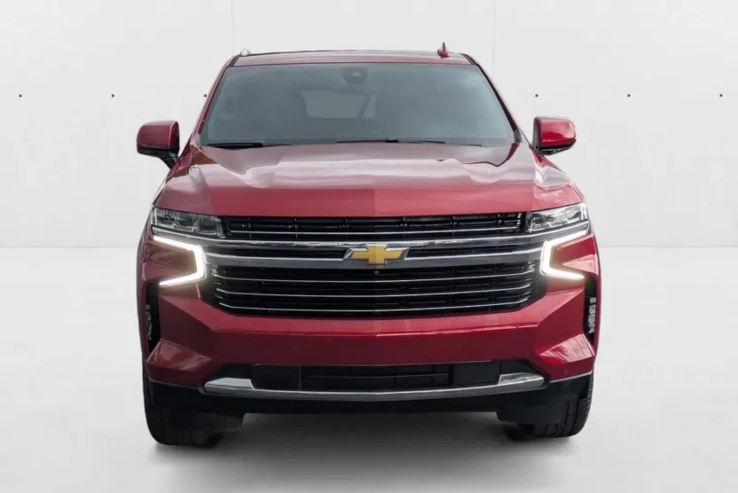 2022 Chevrolet Tahoe LT photo 1