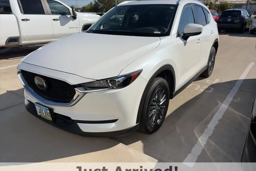 2020 Mazda CX-5 Touring photo 1