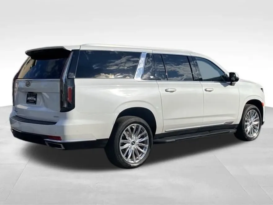 2021 Cadillac Escalade ESV Premium Luxury photo 1