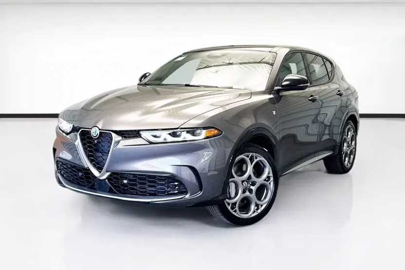2024 Alfa Romeo Tonale Ti photo 1