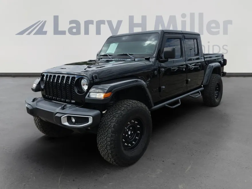 2022 Jeep Gladiator Sport photo 1