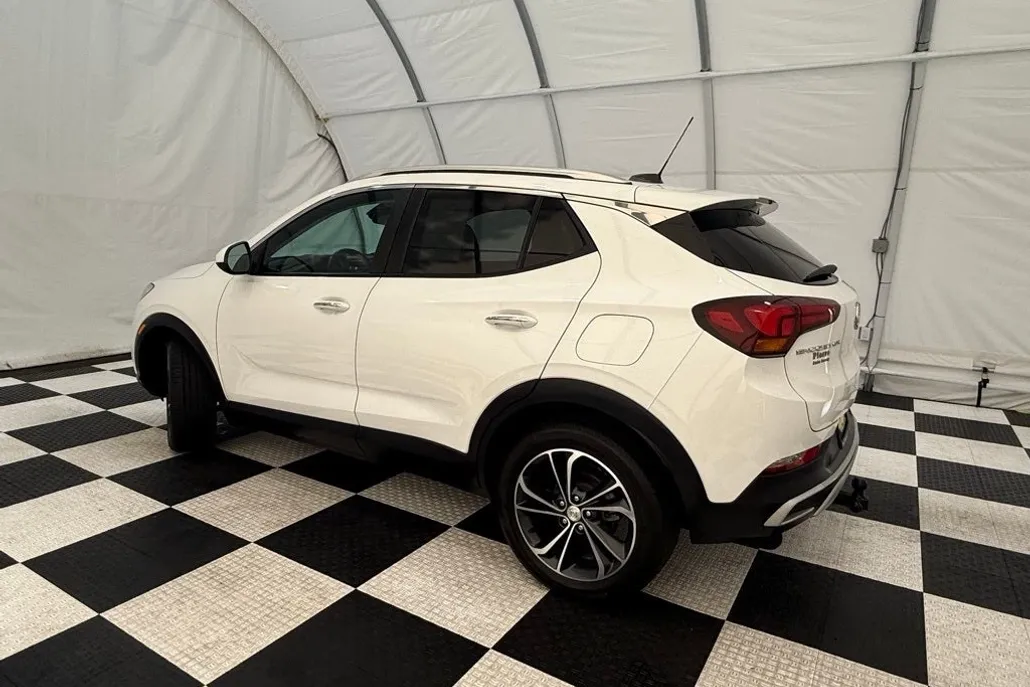 2023 Buick Encore GX Select photo 1