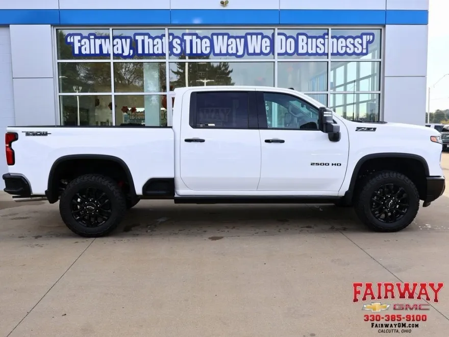 2026 Chevrolet Silverado 2500HD LTZ photo 1