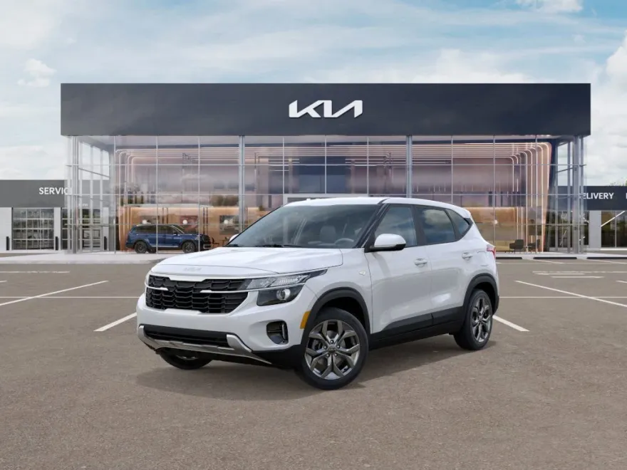 2026 Kia Seltos LX photo 1