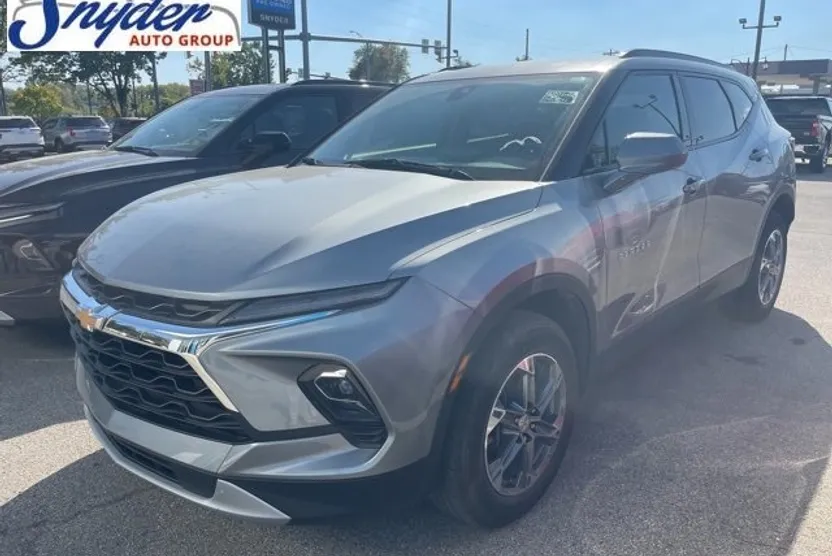 2023 Chevrolet Blazer 2LT photo 1