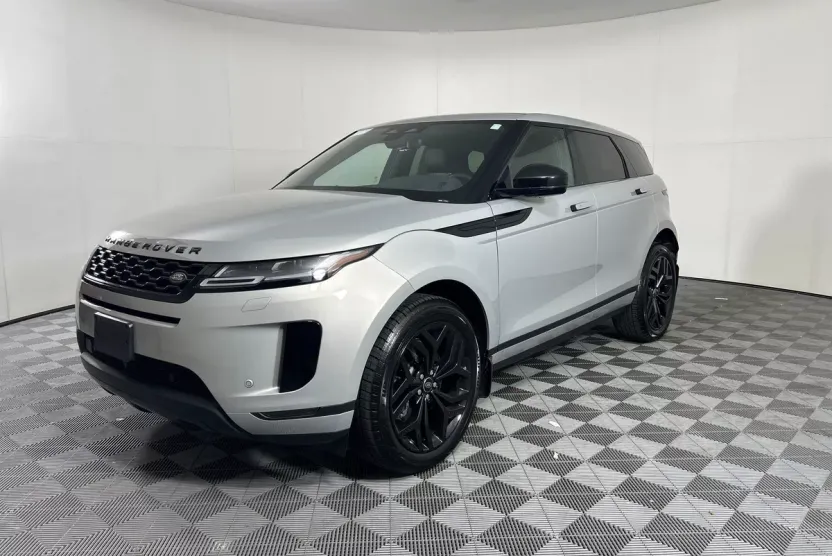 2023 Land Rover Range Rover Evoque SE photo 1