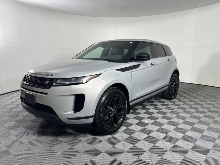 2023 Land Rover Range Rover Evoque SE photo 1