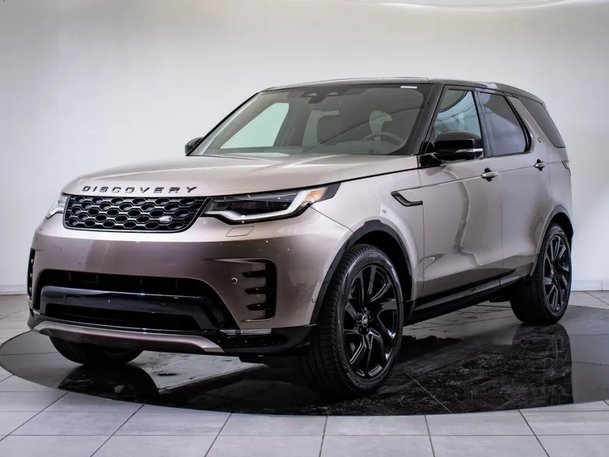 2025 Land Rover Discovery SE photo 1