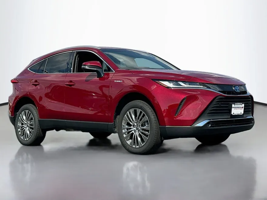 2021 Toyota Venza LE photo 1