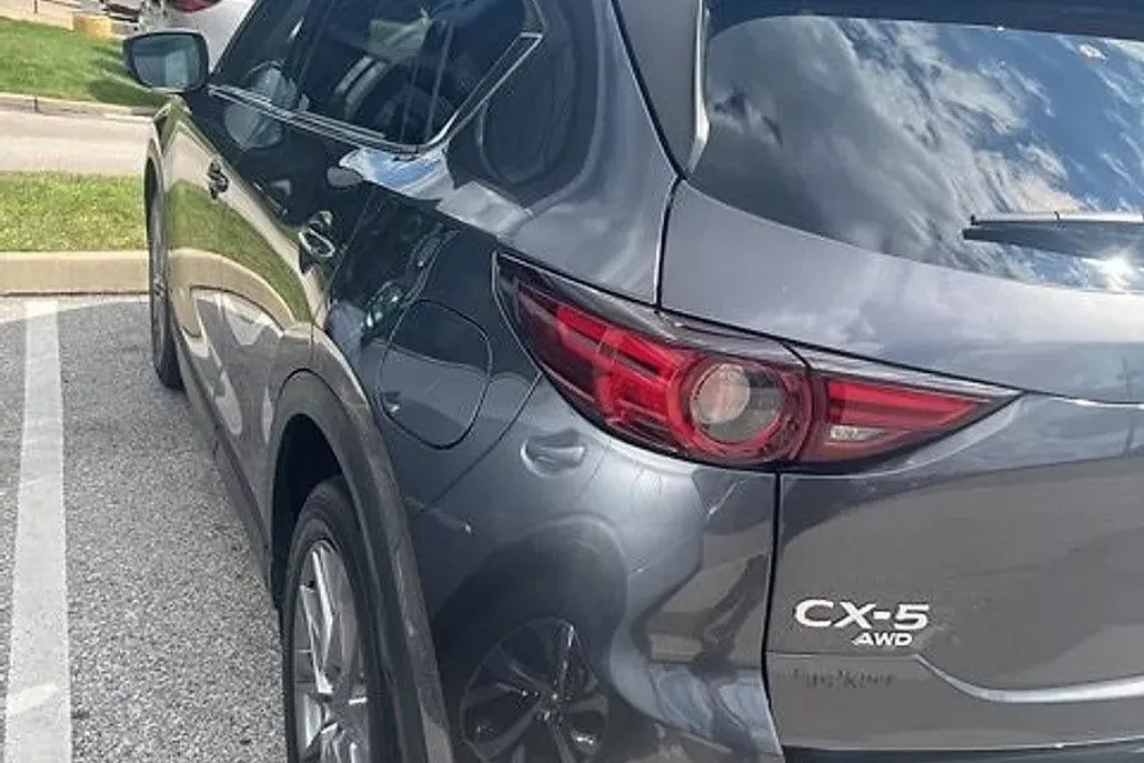 2021 Mazda CX-5 Grand Touring photo 1