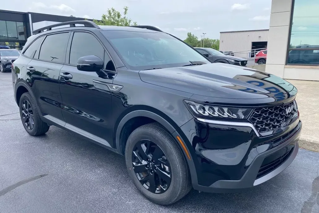 2023 Kia Sorento X-Line S photo 1