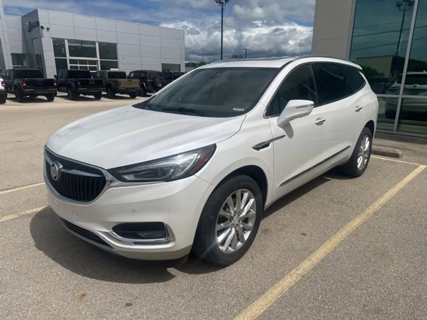 2018 Buick Enclave Premium photo 1
