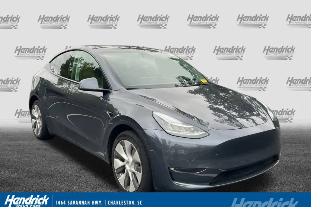 2021 Tesla Model Y Long Range photo 1