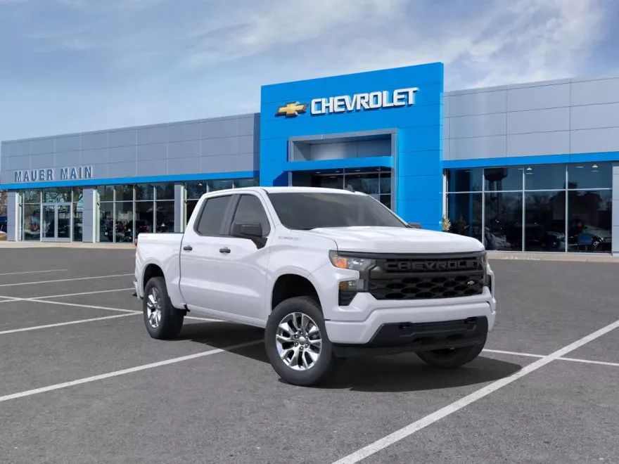 2025 Chevrolet Silverado 1500 Custom photo 1