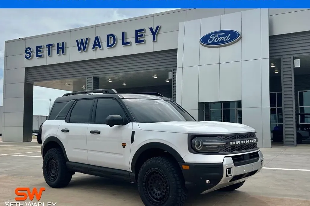 2025 Ford Bronco Sport Badlands photo 1