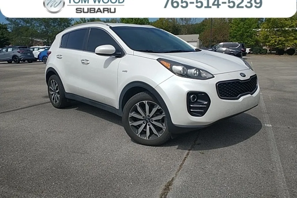 2017 Kia Sportage EX photo 1