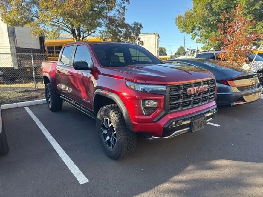 2024 Gmc Canyon AT4X photo 1