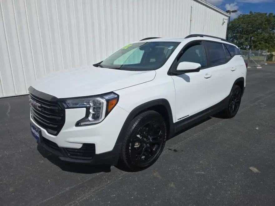 2022 Gmc Terrain SLE photo 1