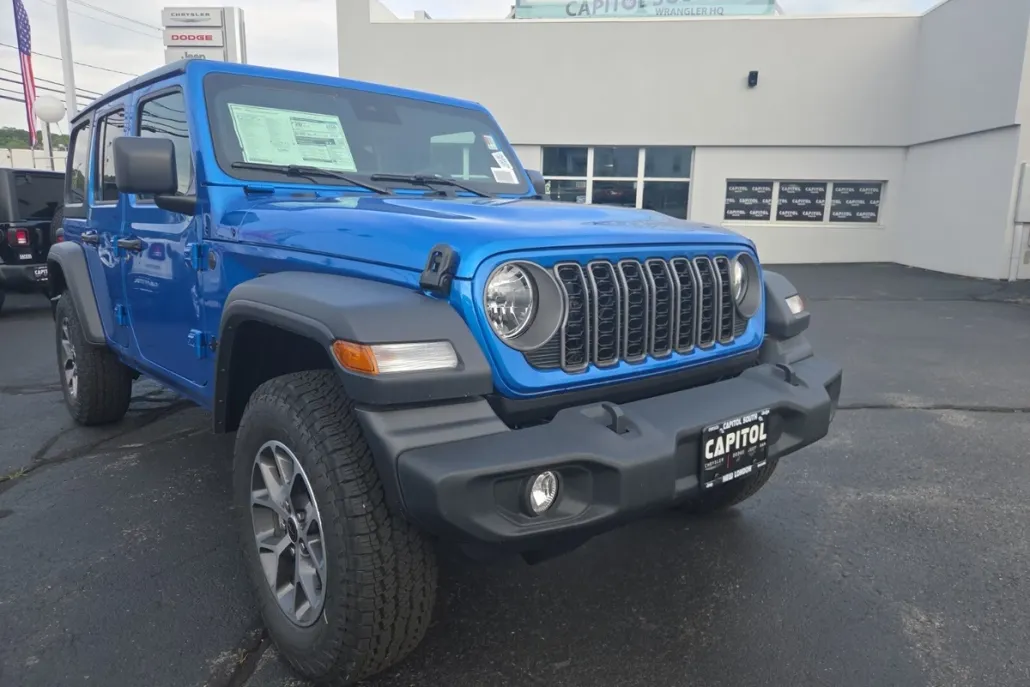 2025 Jeep Wrangler Sport S photo 1