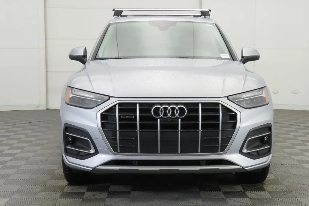 2023 Audi Q5 40 Premium Plus photo 1