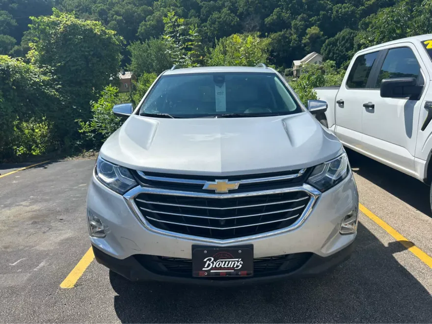 2021 Chevrolet Equinox Premier photo 1