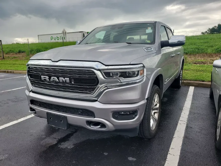 2024 Ram 1500 Limited photo 1
