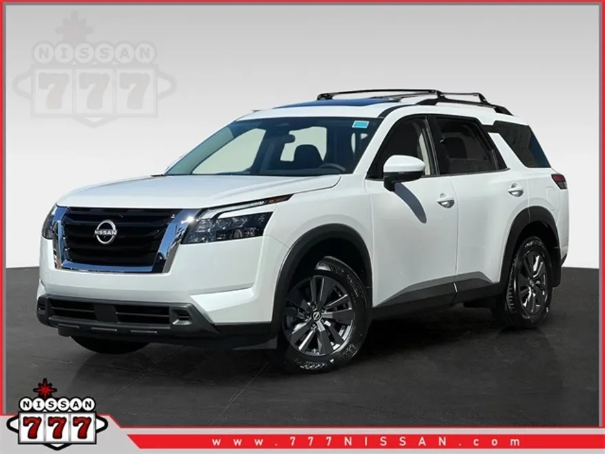 2025 Nissan Pathfinder SV photo 1