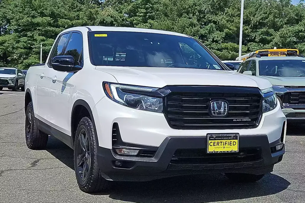 2023 Honda Ridgeline Black Edition photo 1