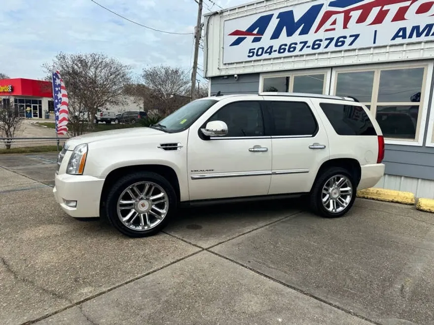 2014 Cadillac Escalade Platinum photo 1