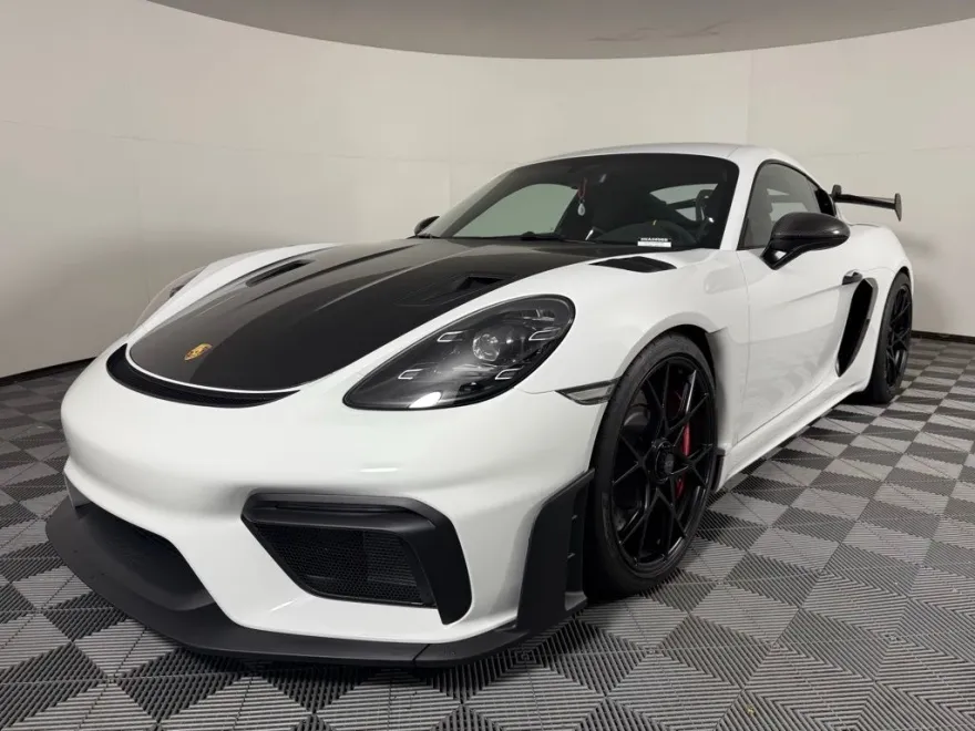 2025 Porsche Cayman GT4 RS photo 1