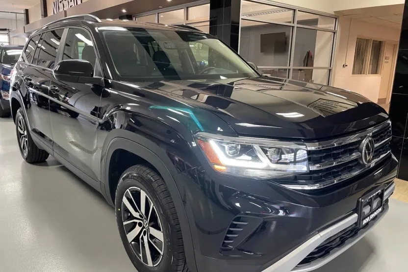2022 Volkswagen Atlas SE photo 1