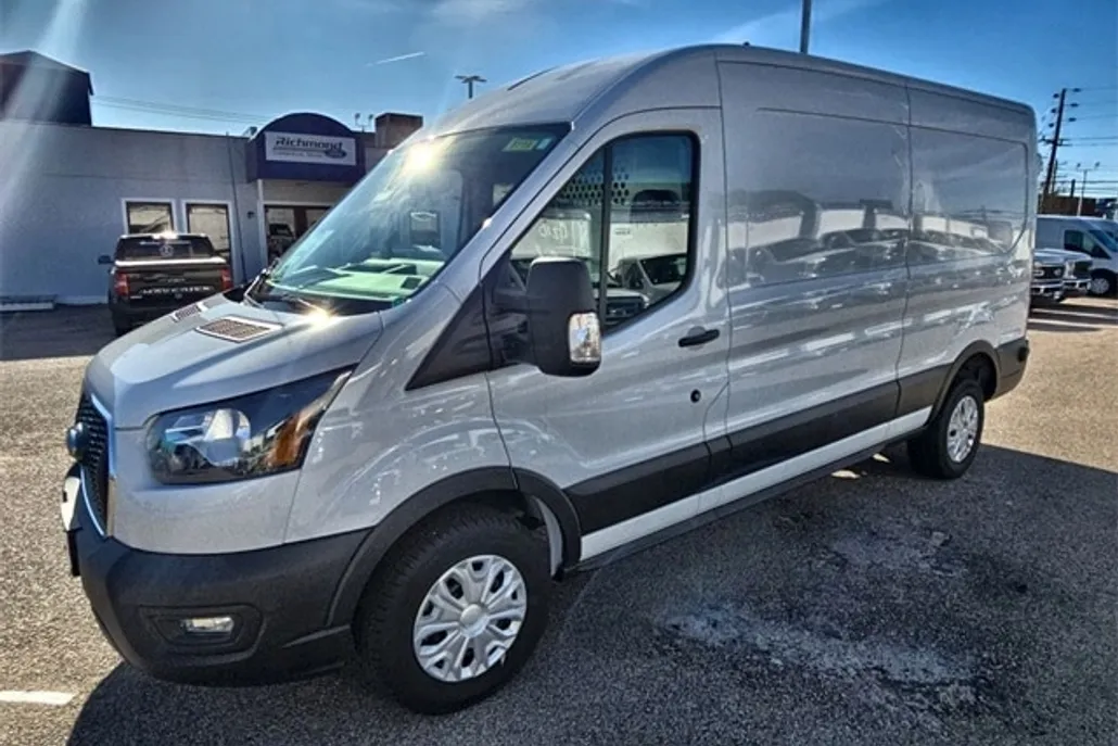 2024 Ford Transit photo 1