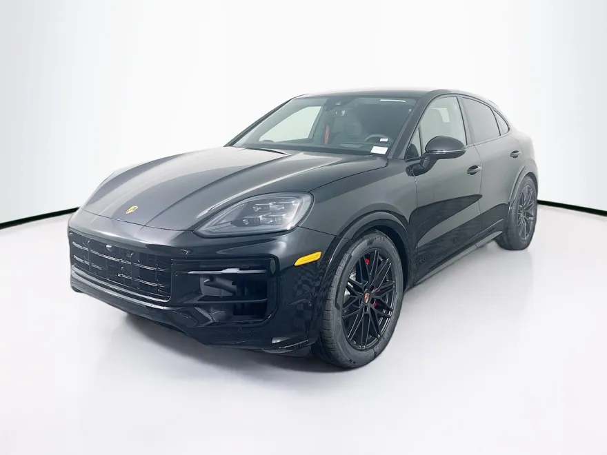 2026 Porsche Cayenne GTS Coupe photo 1