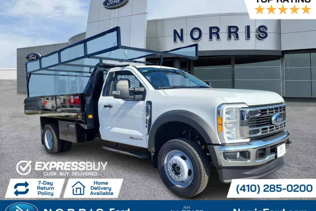 2023 Ford F-450 photo 1