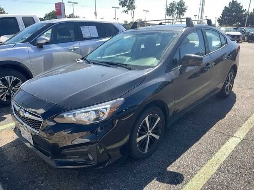 2019 Subaru Impreza 2.0i Premium photo 1