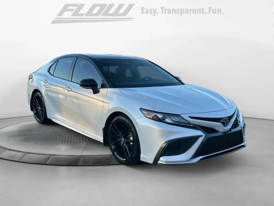 2021 Toyota Camry XSE photo 1