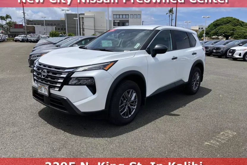 2025 Nissan Rogue S photo 1
