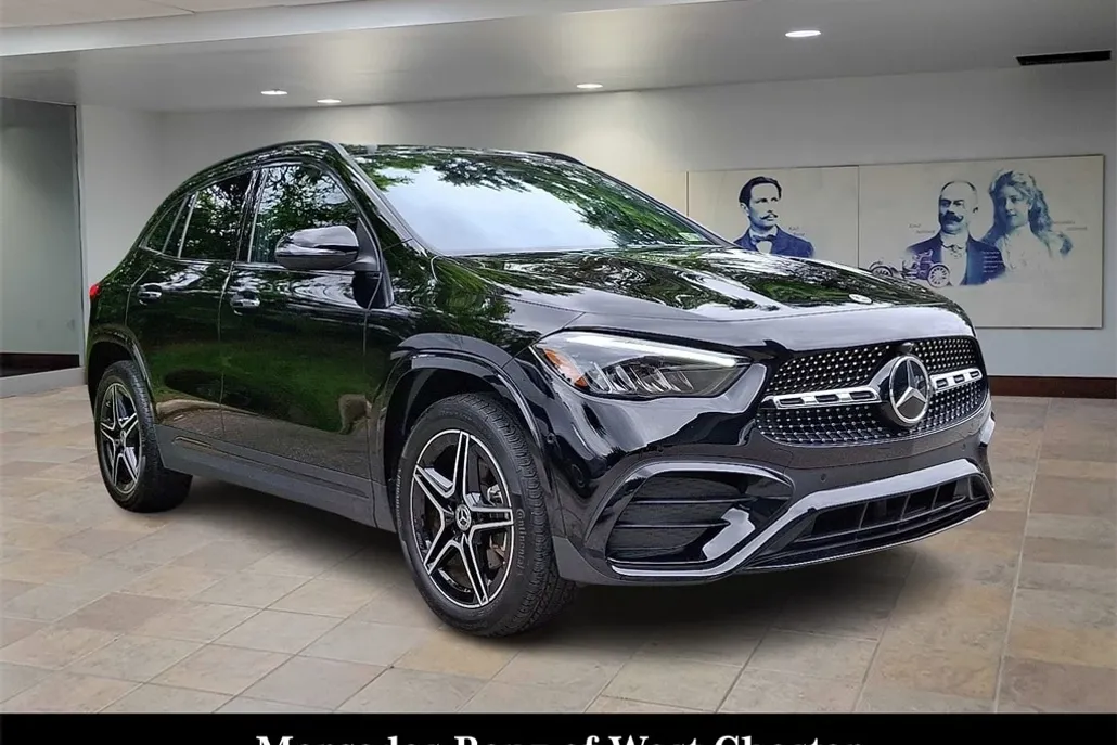 2025 Mercedes Benz GLA 250 4MATIC photo 1
