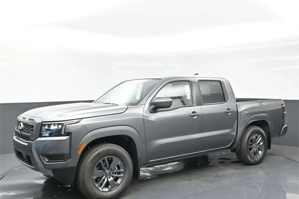 2026 Nissan Frontier SV photo 1
