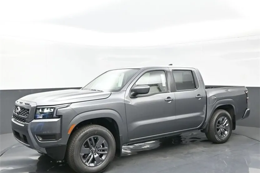 2026 Nissan Frontier SV photo 1