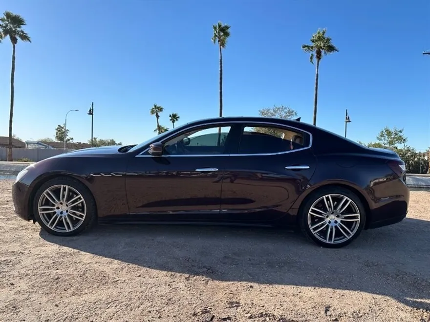 2017 Maserati Ghibli S photo 1