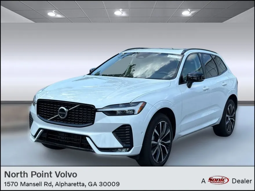 2023 Volvo XC60 B5 Plus photo 1