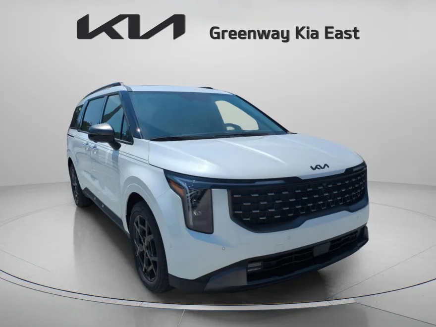 2026 Kia Carnival SX photo 1