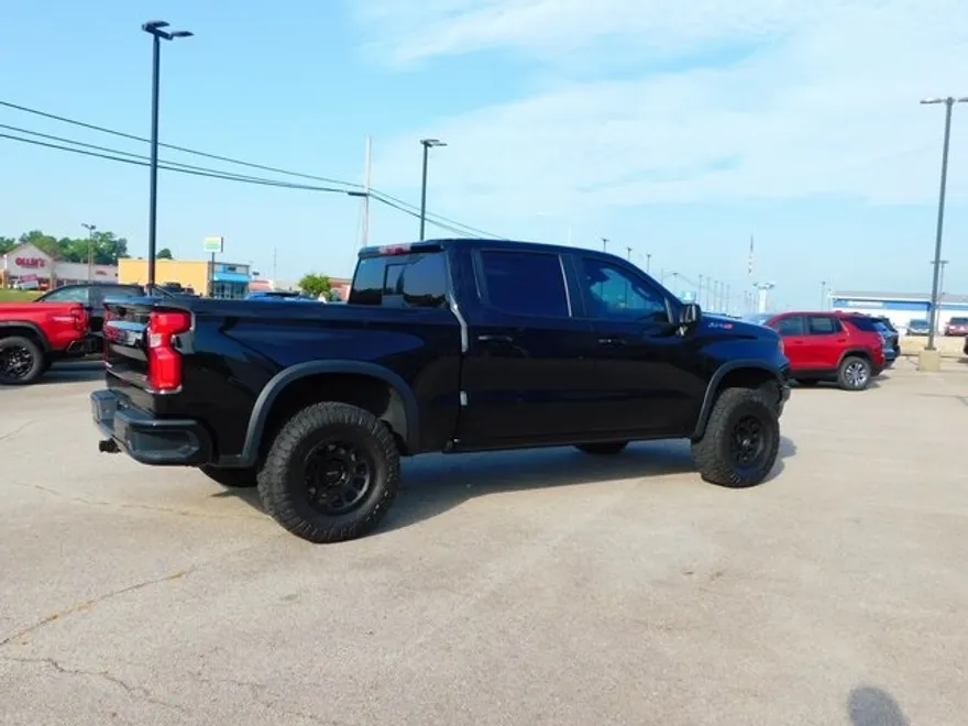 2023 Chevrolet Silverado 1500 ZR2 photo 1