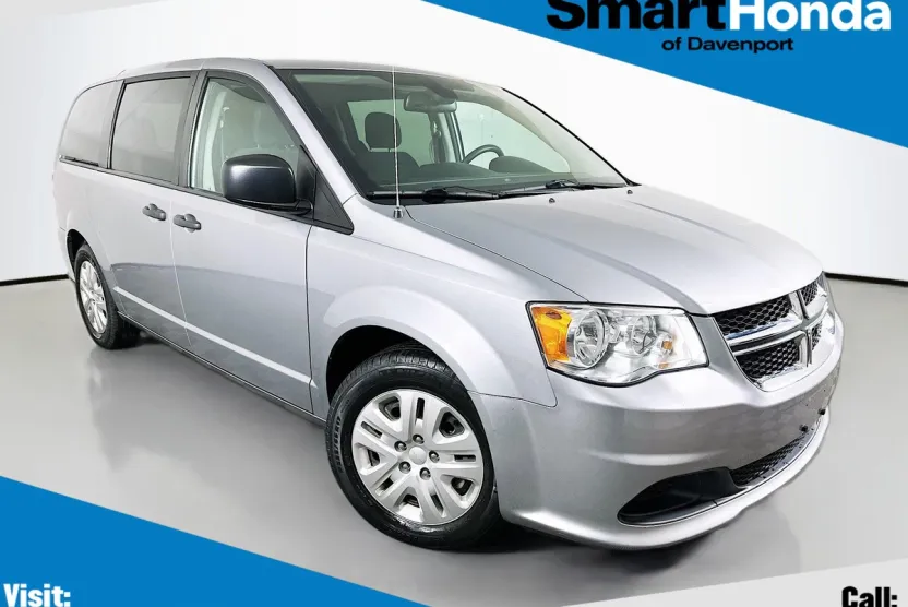 2019 Dodge Grand Caravan SE photo 1
